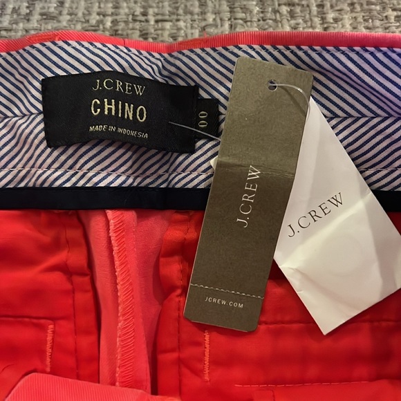 NWT J.Crew 3” Washed Coral Chino Shorts - Picture 5 of 11